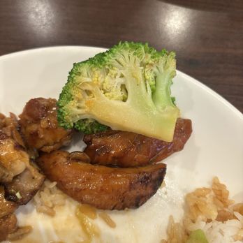Hibachi Grill Buffet - Buffets Near Me - West Covina, California