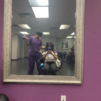 Olam Dominican Salon - Out in under 2.5 hours - Hair Salons Near Me - Houston, Texas
