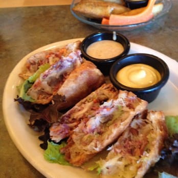 O'Niell's - corned beef and cabbage egg rolls - Irish Near Me - Albuquerque, New Mexico O'Niell's - corned beef and cabbage egg rolls - Irish Near Me - Albuquerque, New Mexico