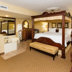 Hampton Inn & Suites Amelia Island-Historic Harbor Front - Guest room