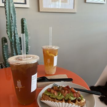 Fly Me To The Moon - Lychee Oolong Tea Sour Candy Tea Pop matcha-strawberry croffle - Cafes Near Me - Syosset, New York Fly Me To The Moon - Lychee Oolong Tea Sour Candy Tea Pop matcha-strawberry croffle - Cafes Near Me - Syosset, New York