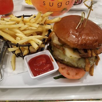 Sugar Factory Foxwoods - Surf n Turf Burger - American Near Me - Mashantucket, Connecticut Sugar Factory Foxwoods - Surf n Turf Burger - American Near Me - Mashantucket, Connecticut