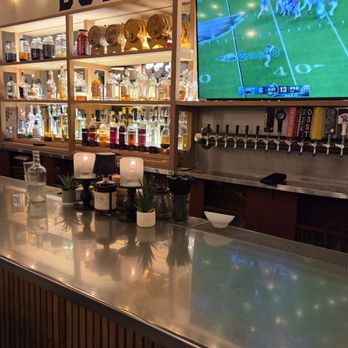 Downtown Barbecue - Bar - Barbeque Near Me - Santa Rosa, California