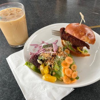 Stoble Coffee - Stoble salad and half fried chicken sandwich - Coffee & Tea Near Me - Chico, California