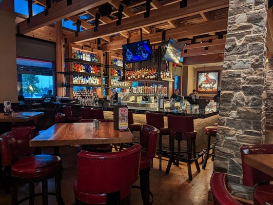 Lazy Dog Restaurant & Bar by null