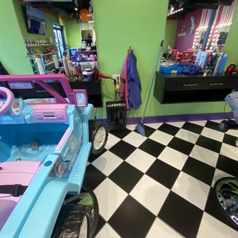 Sharkey’s Cuts for Kids - Kids Hair Salons Near Me - Carmel, Indiana Sharkey’s Cuts for Kids - Kids Hair Salons Near Me - Carmel, Indiana