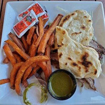 The MBS Cafe - Caterers Near Me - Manhattan Beach, California