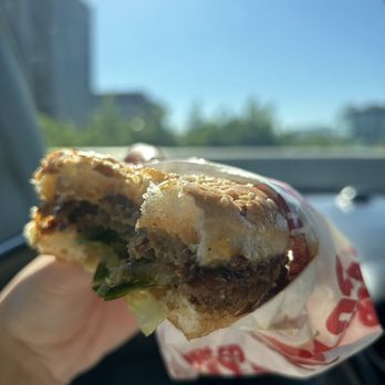 Vurger Guyz - Yumm - Food Trucks Near Me - Los Angeles, California