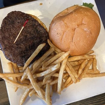 Hanks Chop Shop - Casinos Near Me - West Yellowstone, Montana