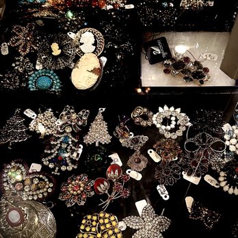Derek Doyle Designs - Home Decor Near Me - Pass Christian, Mississippi