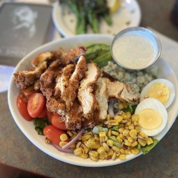 Lyncoya Cafe - Lyncoya Cobb and a side of Broccolini - Cafes Near Me - Hendersonville, Tennessee Lyncoya Cafe - Lyncoya Cobb and a side of Broccolini - Cafes Near Me - Hendersonville, Tennessee