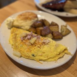 Aloha Awakea Omelette