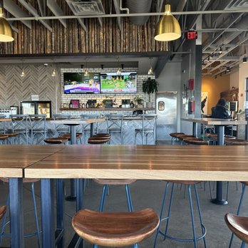 Sobremesa Restaurant & Brewery - Inside the restaurant - Brewpubs Near Me - Albuquerque, New Mexico