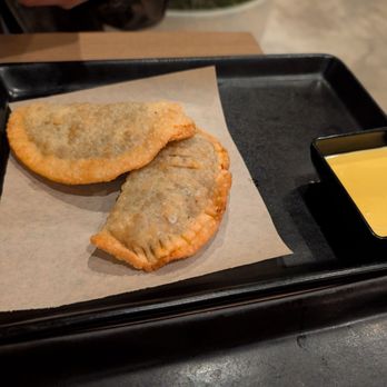 Suspiro - Empanada de carne - Spanish Near Me - San Jose, California Suspiro - Empanada de carne - Spanish Near Me - San Jose, California
