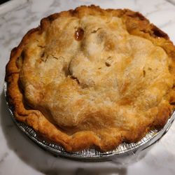 Smith's Orchard & Bake Shop - Our Thanksgiving apple pie.