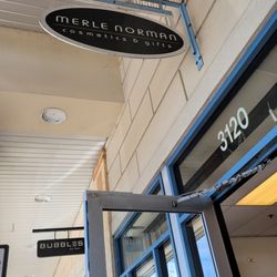 Merle Norman Cosmetics and Gifts of Olney - Entrance - June 2024