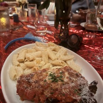 North Italia - Chicken Parmesan - Italian Near Me - Charlotte, North Carolina North Italia - Chicken Parmesan - Italian Near Me - Charlotte, North Carolina