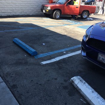 7-Eleven - No parking - Convenience Stores Near Me - Encino, California