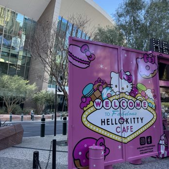 Hello Kitty Cafe - So cute - Desserts Near Me - Las Vegas, Nevada