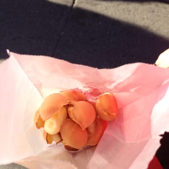 Hong Kong Cakes - Smells so good! - Food Stands Near Me - New York, New York