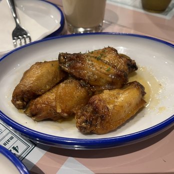 Kong Sihk Tong - Chicken wings in Grapefruit Honey Sauce - Hong Kong Style Cafe Near Me - Flushing, New York