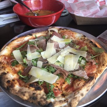 Pummarola - Midtown - Prosciutto and Arugula Pizza - Pizza Near Me - Miami, Florida