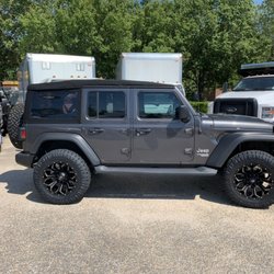 Lift kit, wheels and tires