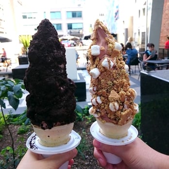 Sweet Jesus - Bangin’ Brownie & Campfire S’mores - Desserts Near Me - Toronto, Ontario Sweet Jesus - Bangin’ Brownie & Campfire S’mores - Desserts Near Me - Toronto, Ontario