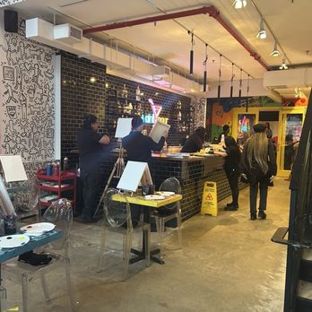 Paint N Pour - Paint & Sip Near Me - New York, New York Paint N Pour - Paint & Sip Near Me - New York, New York