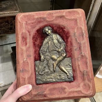 Uncommon Objects - Velvet box - Antiques Near Me - Austin, Texas