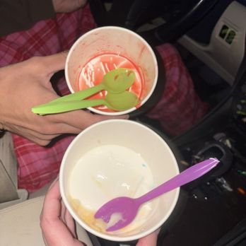 Blueline sweet - 2 Froyo cups - Desserts Near Me - Sterling Heights, Michigan Blueline sweet - 2 Froyo cups - Desserts Near Me - Sterling Heights, Michigan