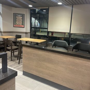 Tim Hortons - Seating - Coffee & Tea Near Me - Georgetown, Ontario