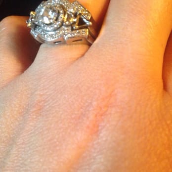Arthur Groom - Right diamond has fallen out twice - Jewelry Near Me - Ridgewood, New Jersey Arthur Groom - Right diamond has fallen out twice - Jewelry Near Me - Ridgewood, New Jersey