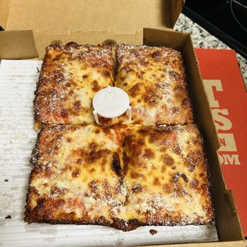Jet's Pizza - Sq 4 Corner Pizza - Pizza Near Me - Orange Park, Florida