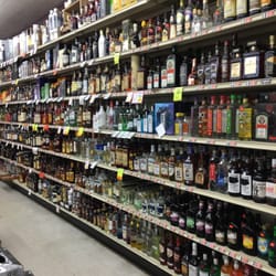 Lakeside Liquor Store