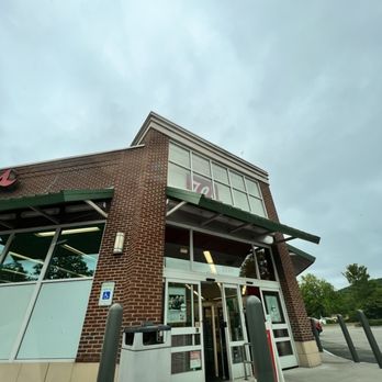 Walgreens - the front entrance of a store - Drugstores Near Me - Huntsville, Alabama Walgreens - the front entrance of a store - Drugstores Near Me - Huntsville, Alabama