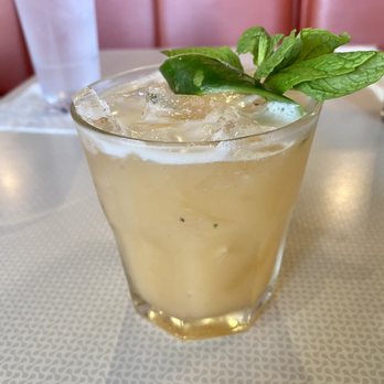 Koko Head Cafe - Strawberry Hula - Watered down :( - Breakfast & Brunch Near Me - Honolulu, Hawaii