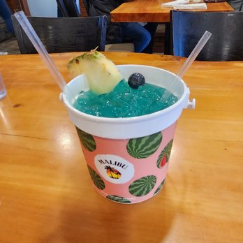 Fairground Pizza and Pub - Fish Bowl - Pizza Near Me - Cornish, Maine