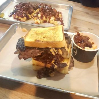 Smoke & Fire Social Eatery - The Mac Rib with the Brisket Mac - Comfort Food Near Me - Paramount, California