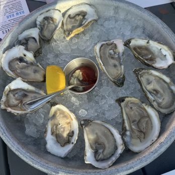 Calico Fish House - Oysters - Seafood Near Me - Huntington Beach, California Calico Fish House - Oysters - Seafood Near Me - Huntington Beach, California