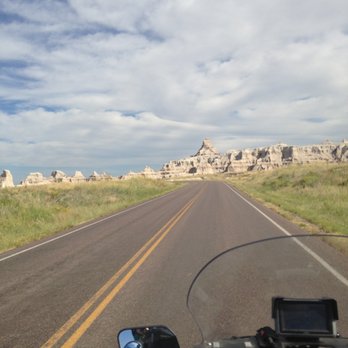 Badlands National Park - More zooming... - Parks Near Me - Interior, South Dakota