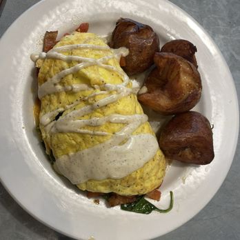 Phoebe's Diner - Diners Near Me - Austin, Texas