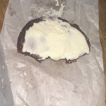 Schmackary's - Red Velvet - Desserts Near Me - New York, New York