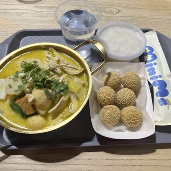 MiniMe Pots and Noodles - Golden Soup Chicken Hot Pot & 6 Piece Sesame Ball - Hot Pot Near Me - Rancho Cucamonga, California