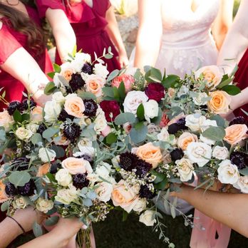 Bybee's Flowers and Events - Bridemaids Bouquets - Florists Near Me Bybee's Flowers and Events - Bridemaids Bouquets - Florists Near Me