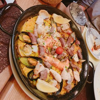 Tuscania - Paella - Mediterranean Near Me - Barcelona, B Tuscania - Paella - Mediterranean Near Me - Barcelona, B