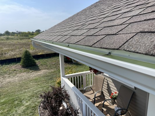 Seamless Gutter Installation - At TruNorth Gutters we're committed to keeping your property safe from water damage. We specialize in installing high-quality rain gutters that are designed to withstand the toughest weather conditions.
Seamless gutters are a type of rain gutter system that are custom-made for a particular house or building. They are made from a single piece of metal, such as aluminum or copper, that is cut and shaped on-site to fit the exact dimensions of the roofline. This is in contrast to traditional gutters, which are typically made in sections and then pieced together during installation.
We specialize in seamless rain gutter solutions designed to protect your property from water damage, enhance its curb appeal, and provide you with peace of mind. With our comprehensive range of services, we have you covered from installation to maintenance.
Call today for a no obligation free estimate so you can start planning your gutter project. We are serving entire Twin Cities MN. Seamless Gutter Installation - At TruNorth Gutters we're committed to keeping your property safe from water damage. We specialize in installing high-quality rain gutters that are designed to withstand the toughest weather conditions.
Seamless gutters are a type of rain gutter system that are custom-made for a particular house or building. They are made from a single piece of metal, such as aluminum or copper, that is cut and shaped on-site to fit the exact dimensions of the roofline. This is in contrast to traditional gutters, which are typically made in sections and then pieced together during installation.
We specialize in seamless rain gutter solutions designed to protect your property from water damage, enhance its curb appeal, and provide you with peace of mind. With our comprehensive range of services, we have you covered from installation to maintenance.
Call today for a no obligation free estimate so you can start planning your gutter project. We are serving entire Twin Cities MN.