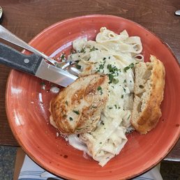 Chicken Fettuccine Alfredo Chicken Fettuccine Alfredo