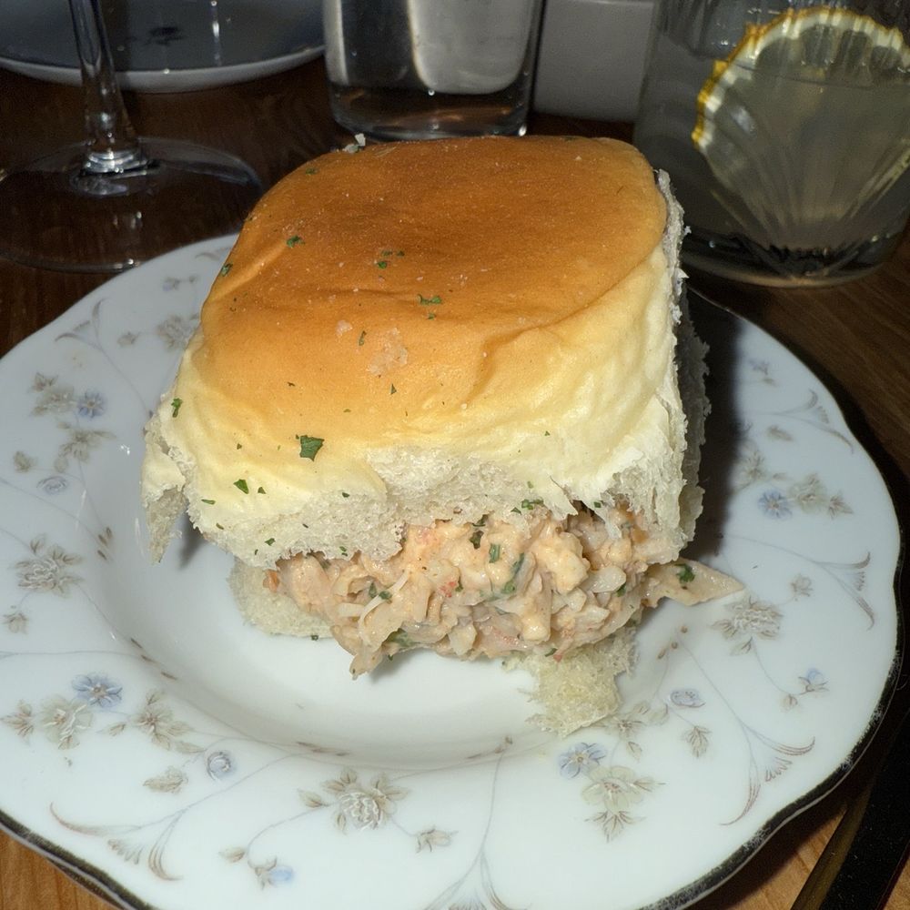 Fin N Tonic - Lobster slider - Seafood Near Me - Denver, Colorado Fin N Tonic - Lobster slider - Seafood Near Me - Denver, Colorado