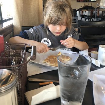 Browns Point Diner - My 7 year old smashing her breakfast - New American Near Me - Tacoma, Washington Browns Point Diner - My 7 year old smashing her breakfast - New American Near Me - Tacoma, Washington